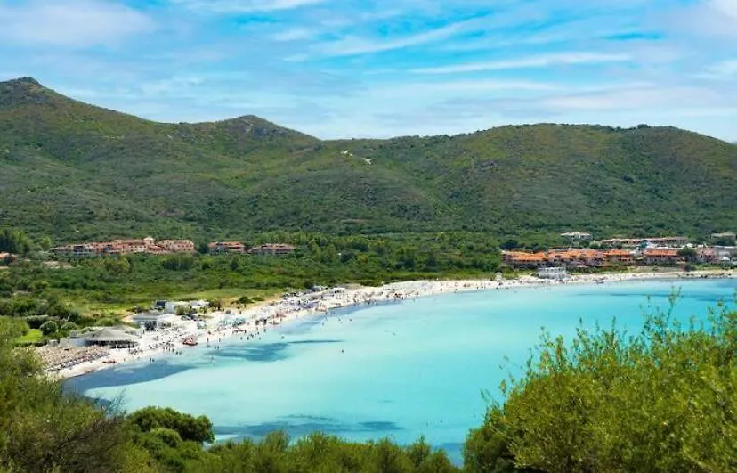 Marinella-Porto Rotondo, Accesso Su Spiaggia Apartment